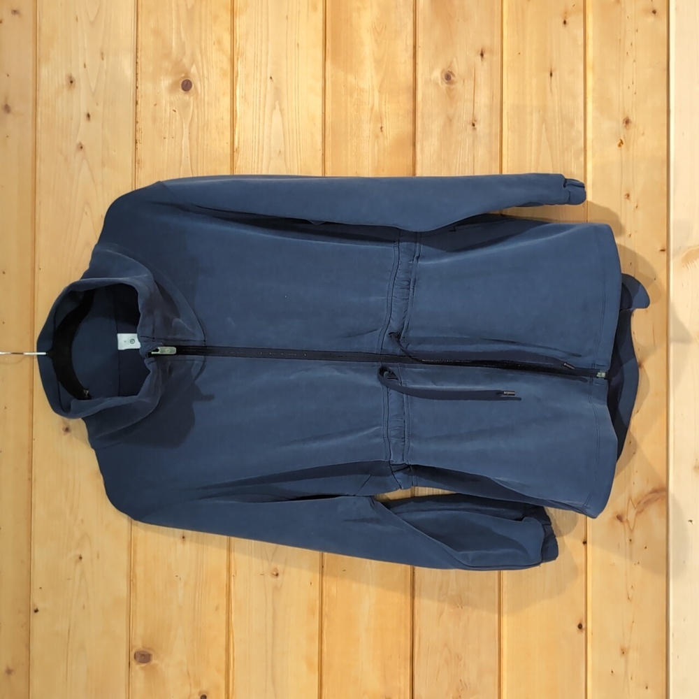 Lululemon In a Cinch jacket